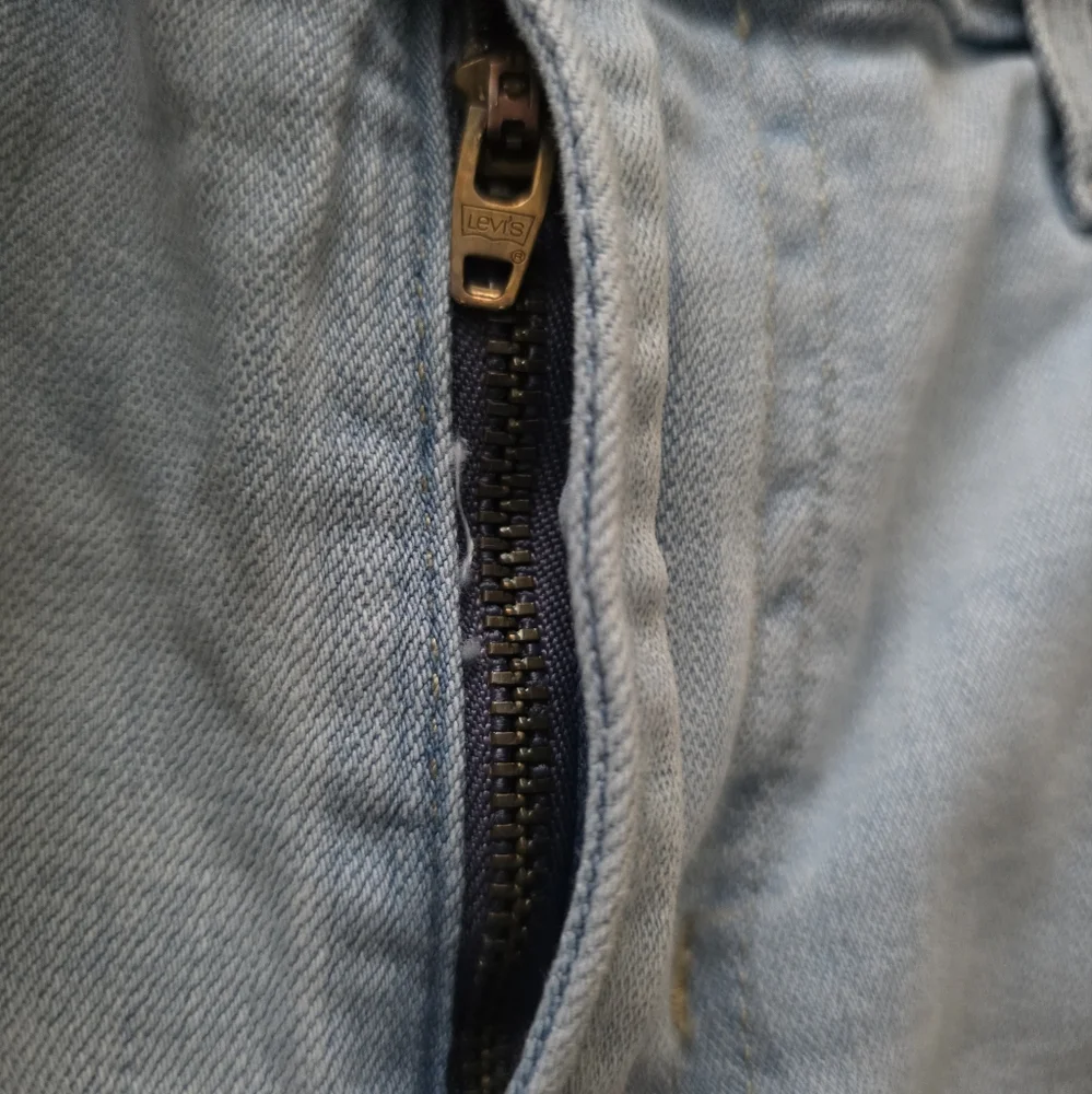 Levi's Boyfriend Lightwash Jeans Womens 29